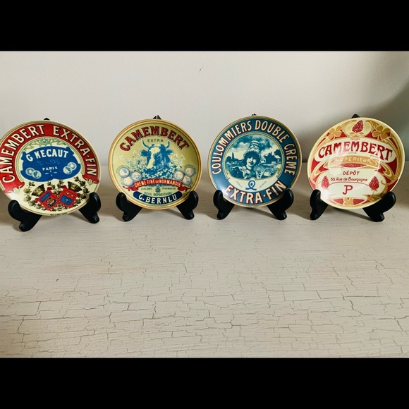 Accent Decor - Picture 7 of 7